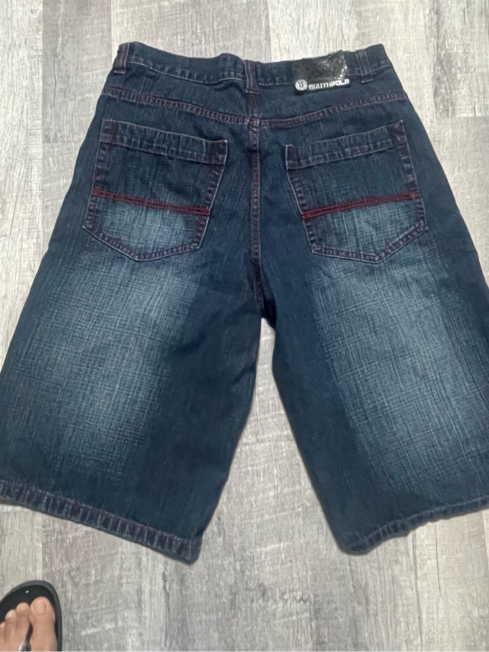 Southpole Men's Dark Wash Baggy Denim Shorts, Size 36 Long
